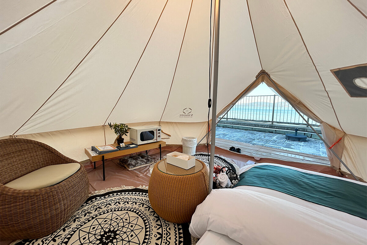 オーシャンテント(ダブルベッド)の内装