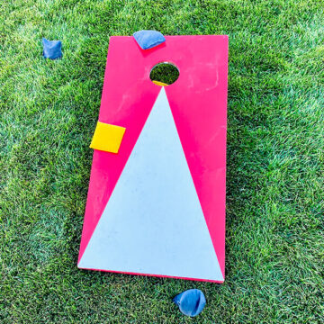 コーンホールゲーム